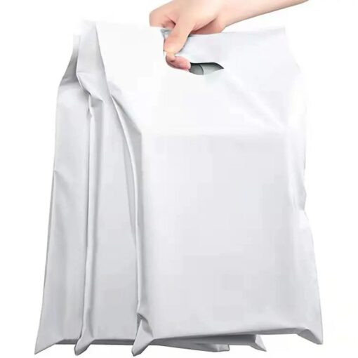 Kurierfolienverpackungen mit Griff 350 x 460 mm + 70 mm Griff RC090 50 Stück weiß