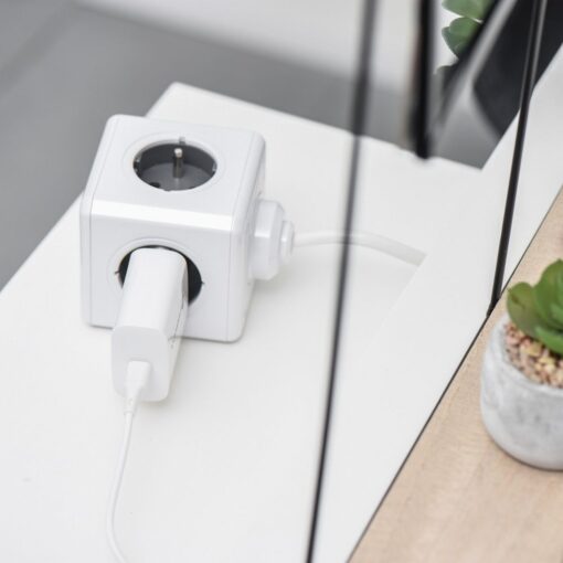 NETZ - Ladegerät Forcell mit USB Typ C - 3A 25W Anschluss mit PD und Quick Charge 4.0 Ladefunktion – Bild 9