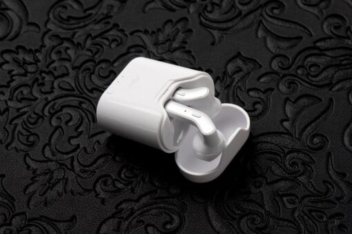 ART wireless earphones bluetooth TWS + docking station Micro USB AP-TW-B2 white silver – Bild 9