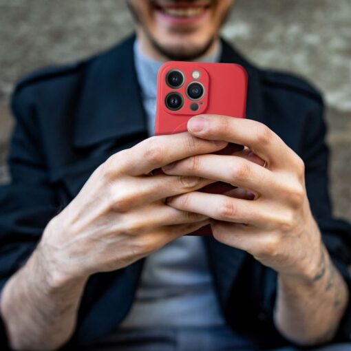 SILICONE MAG COVER kompatibel mit MagSafe für IPHONE 13 rot – Bild 12