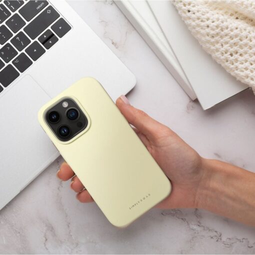 Roar Cloud-Skin Case - für iPhone 15 Hellgelb – Bild 5