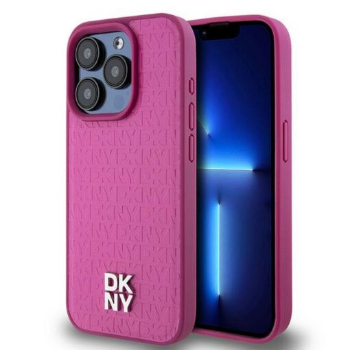 DKNY Handyhülle für IPHONE 15 Pro kompatibel mit MagSafe DKHMP15LPSHRPSP (DKNY HC MagSafe Pu Repeat Pattern W/Stack Logo) rosa