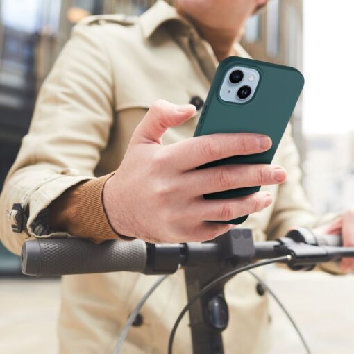 MATT Handyhülle für IPHONE 17 dunkelgrün – Bild 7