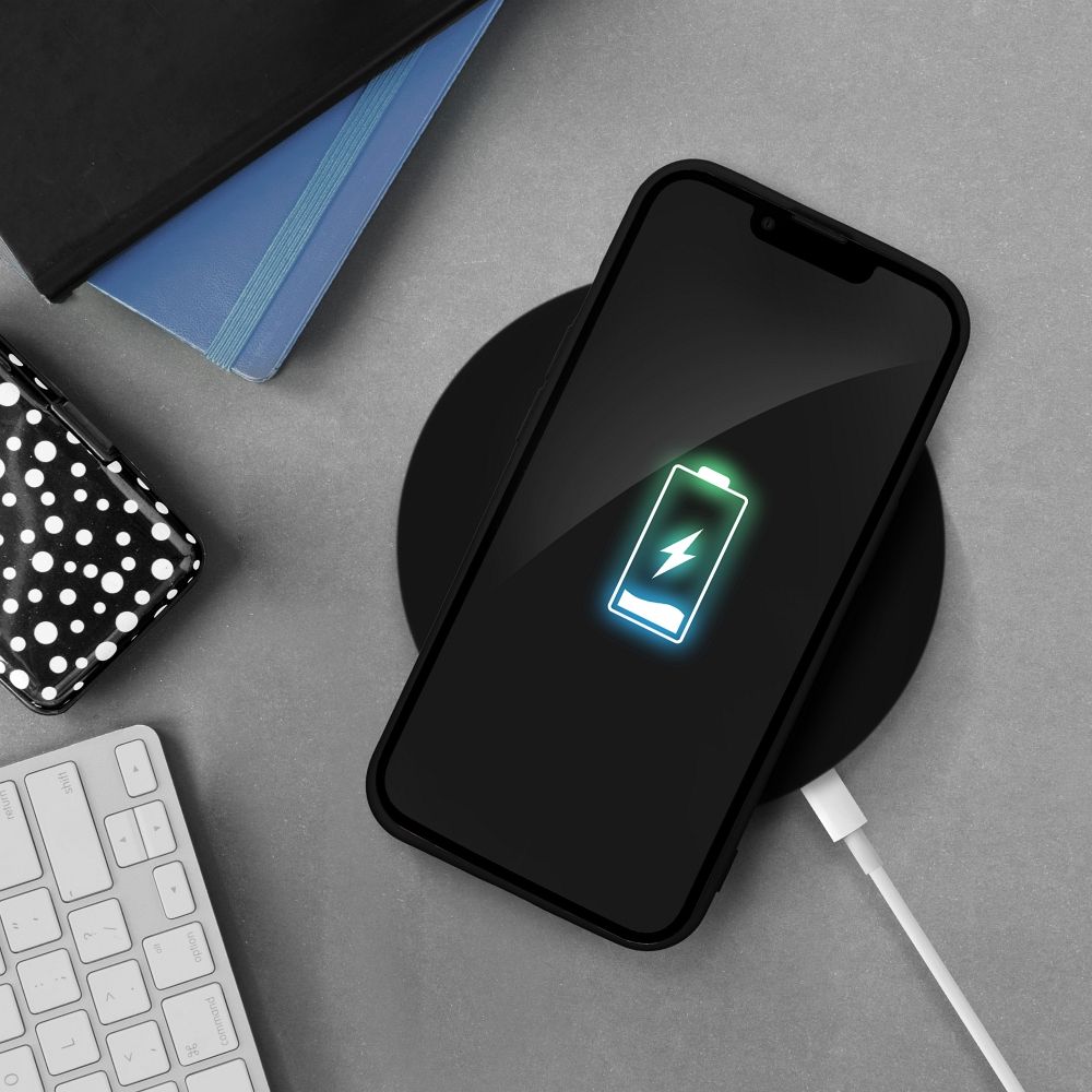 Silikonhülle für iPhone 16 Pro Max – Schwarz – Bild 5