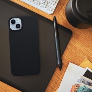 Handyhülle MATT für iPhone 14 Plus in Schwarz – Bild 5
