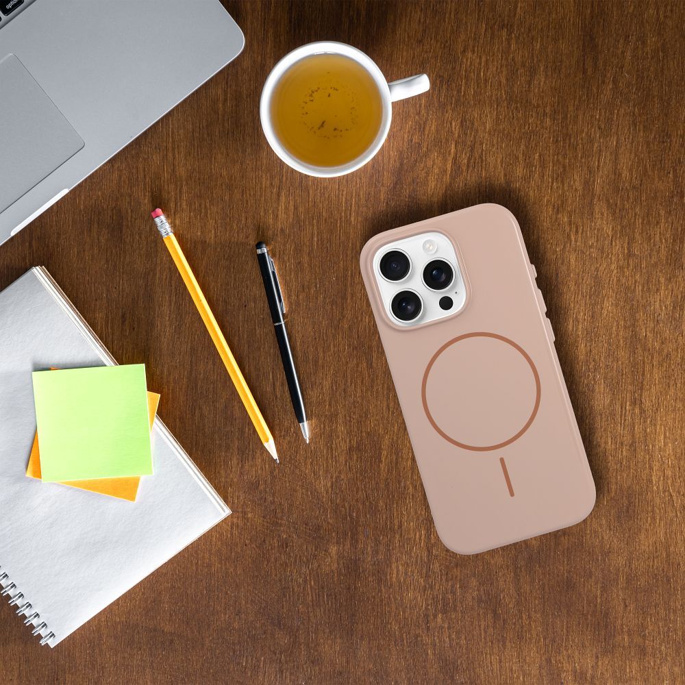 Glossy Mag Cover kompatibel mit MagSafe für IPHONE 14 PLUS in Desert Gold – Bild 6