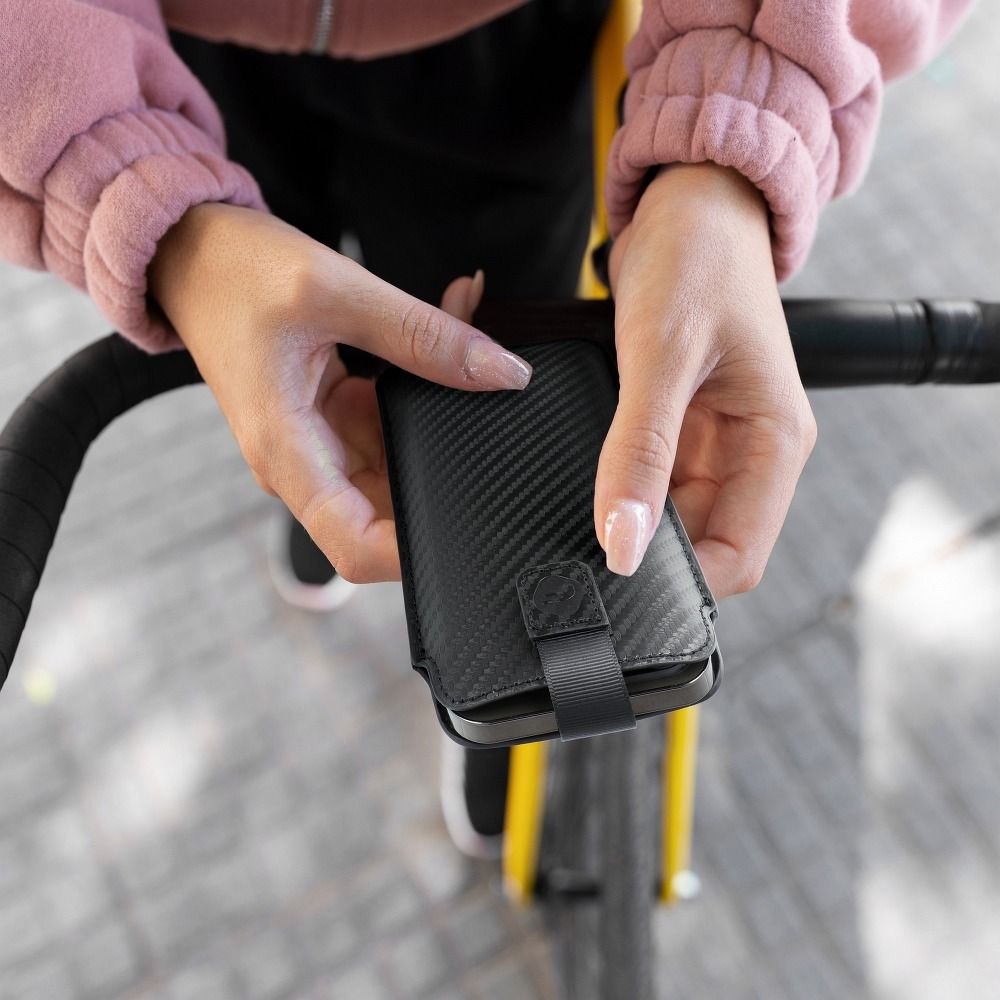 Universelle Handyhülle POCKET Carbon – Modell 02 – für IPHONE 5 / 5S / 5SE / 5C – Bild 9