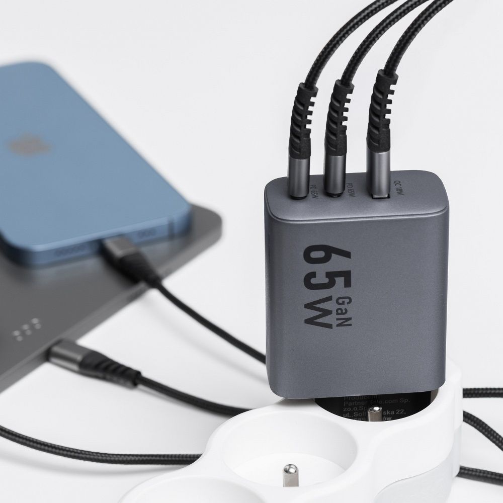 Forcell F-Energy GaN-Netzladegerät – 65W mit 2x USB-C und 1x USB-A Anschlüssen, PD und QC 4.0 Unterstützung – Bild 5