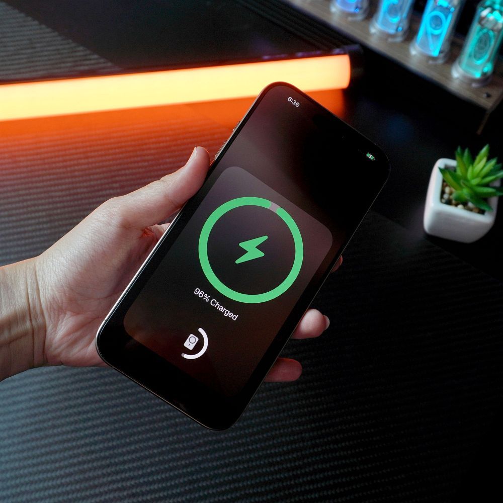 X-ONE Razor MagCharge Ultraslim (7,6 mm) Powerbank, MagSafe-kompatibel, 5000 mAh – Bild 12